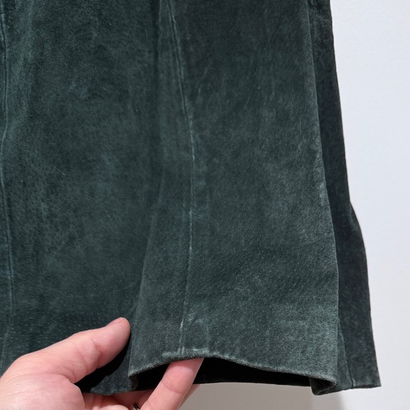Wilsons Leather Suede Mini Skirt Sz 6 Emerald Green Fall Staple Classic Y2K 90s - Picture 9 of 12